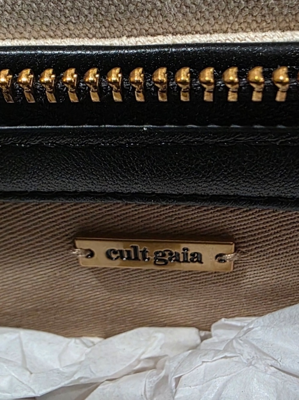 Cult Gaia Puff Crossbody Bag Khaki & Black Nwot comes with dustbag Retail $498 - Picture 12 of 13